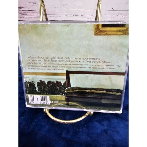 Enya -‎ A Day Without Rain [CD] 2000 Reprise 9 47426-2 - Picture 2 of 4